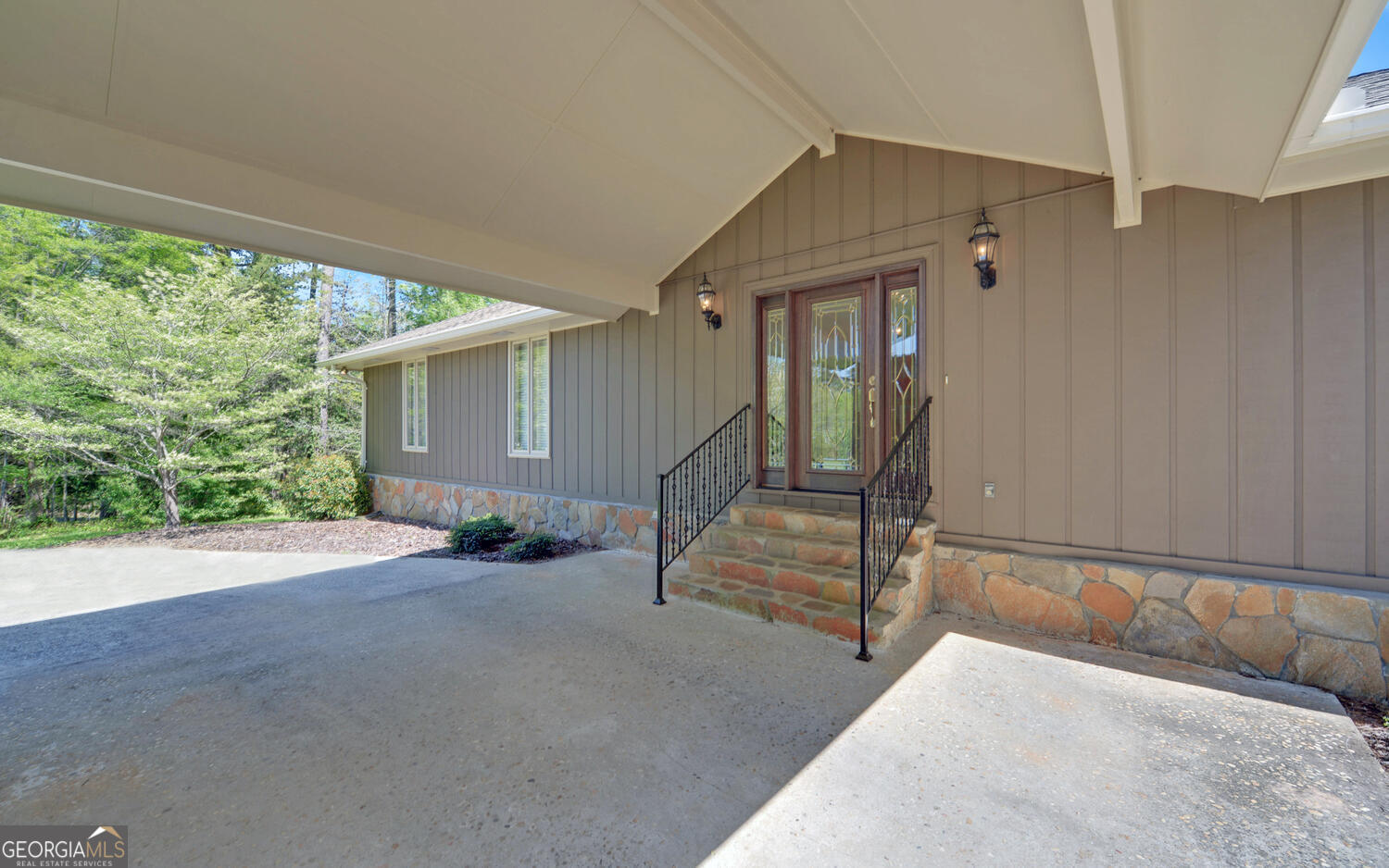 850 Long RD