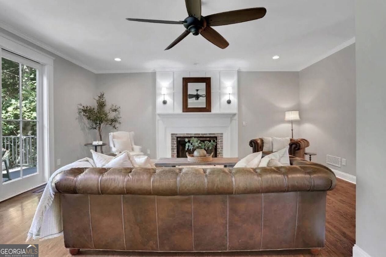3084 Grove View CT