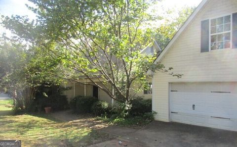 A home in Locust Grove