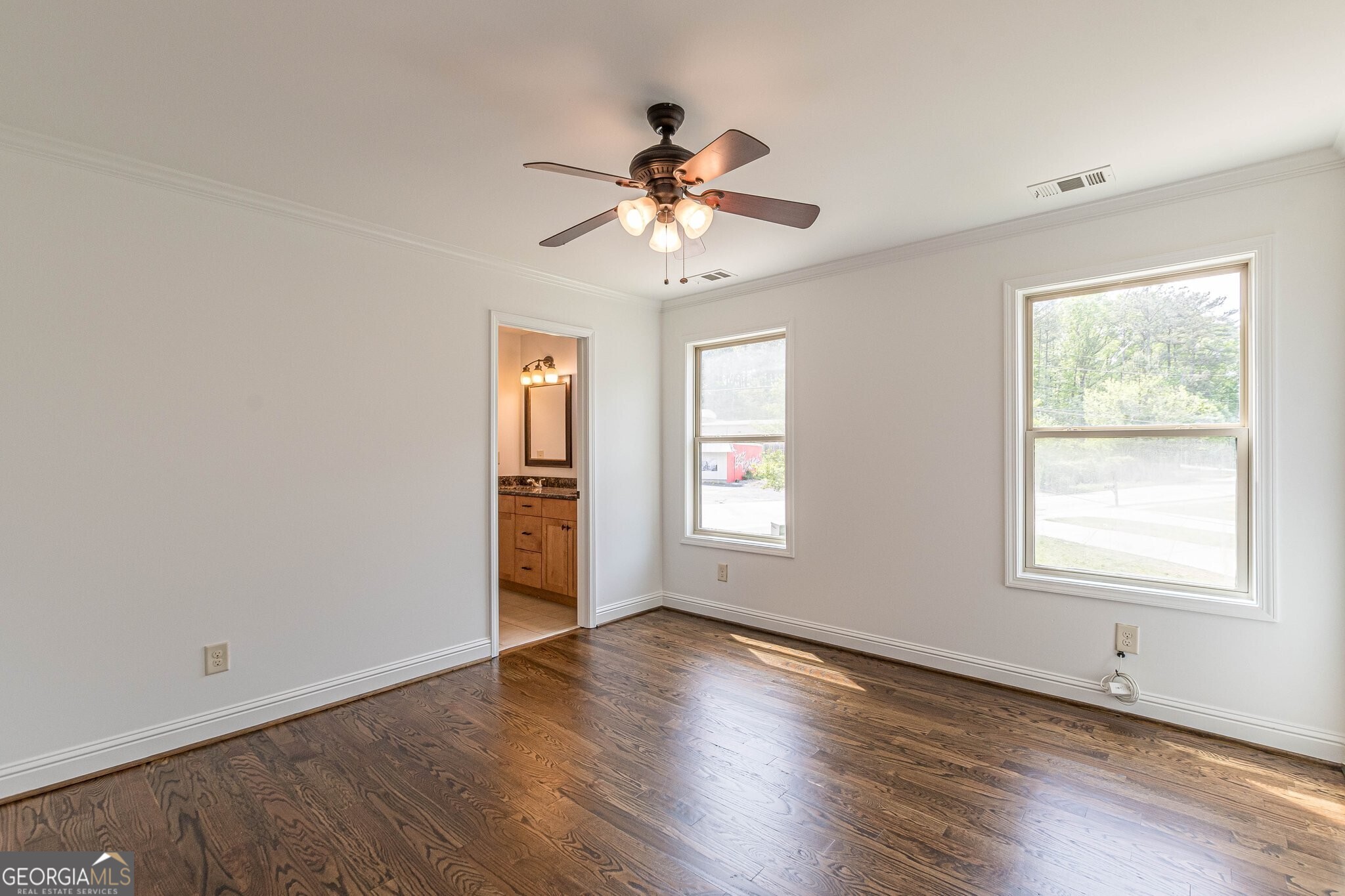 Atlanta, Georgia 30316, United States, 3 Bedrooms Bedrooms, ,3 BathroomsBathrooms,Residential,Pending,52902