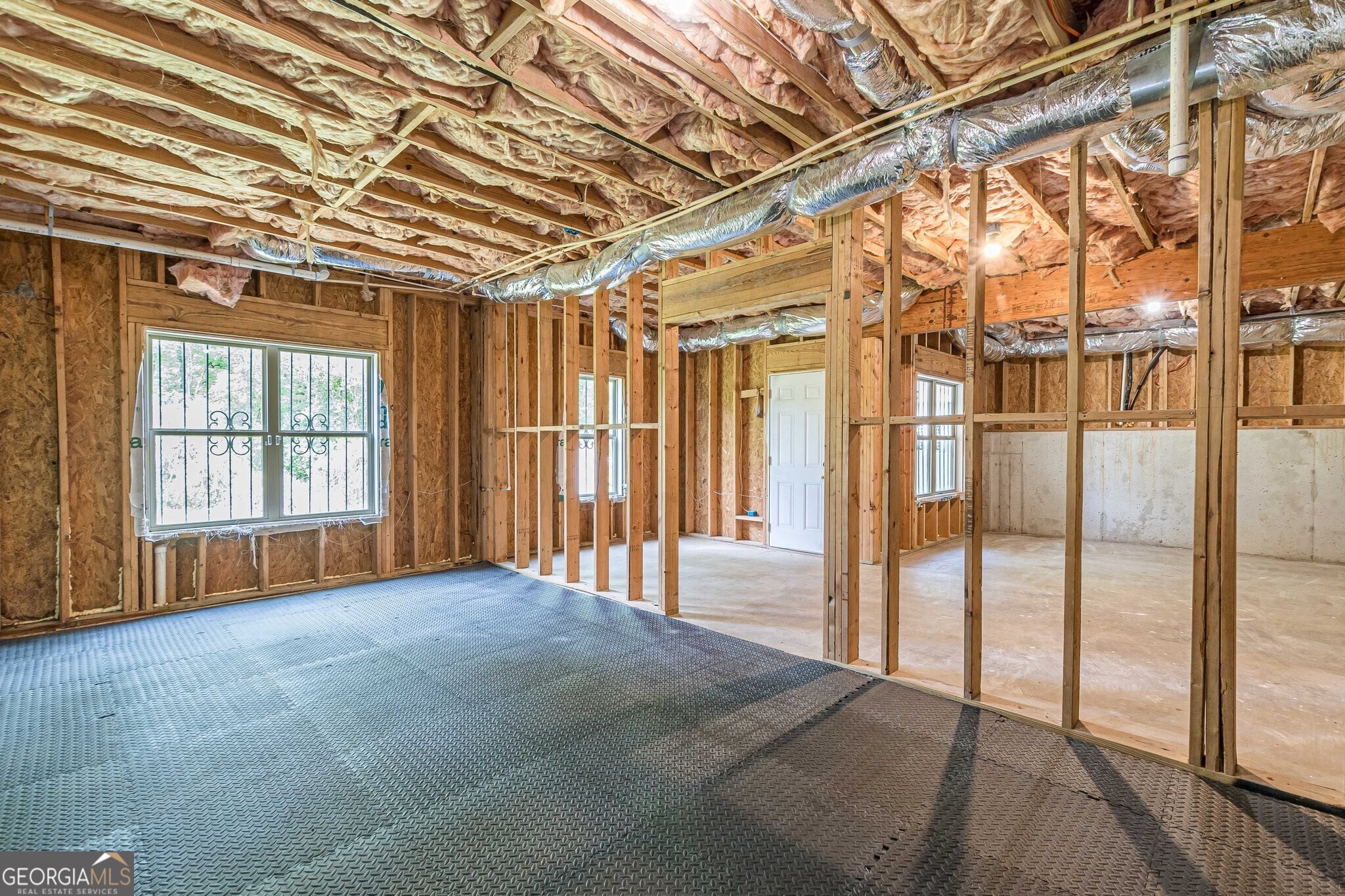 Atlanta, Georgia 30316, United States, 3 Bedrooms Bedrooms, ,3 BathroomsBathrooms,Residential,Pending,52902