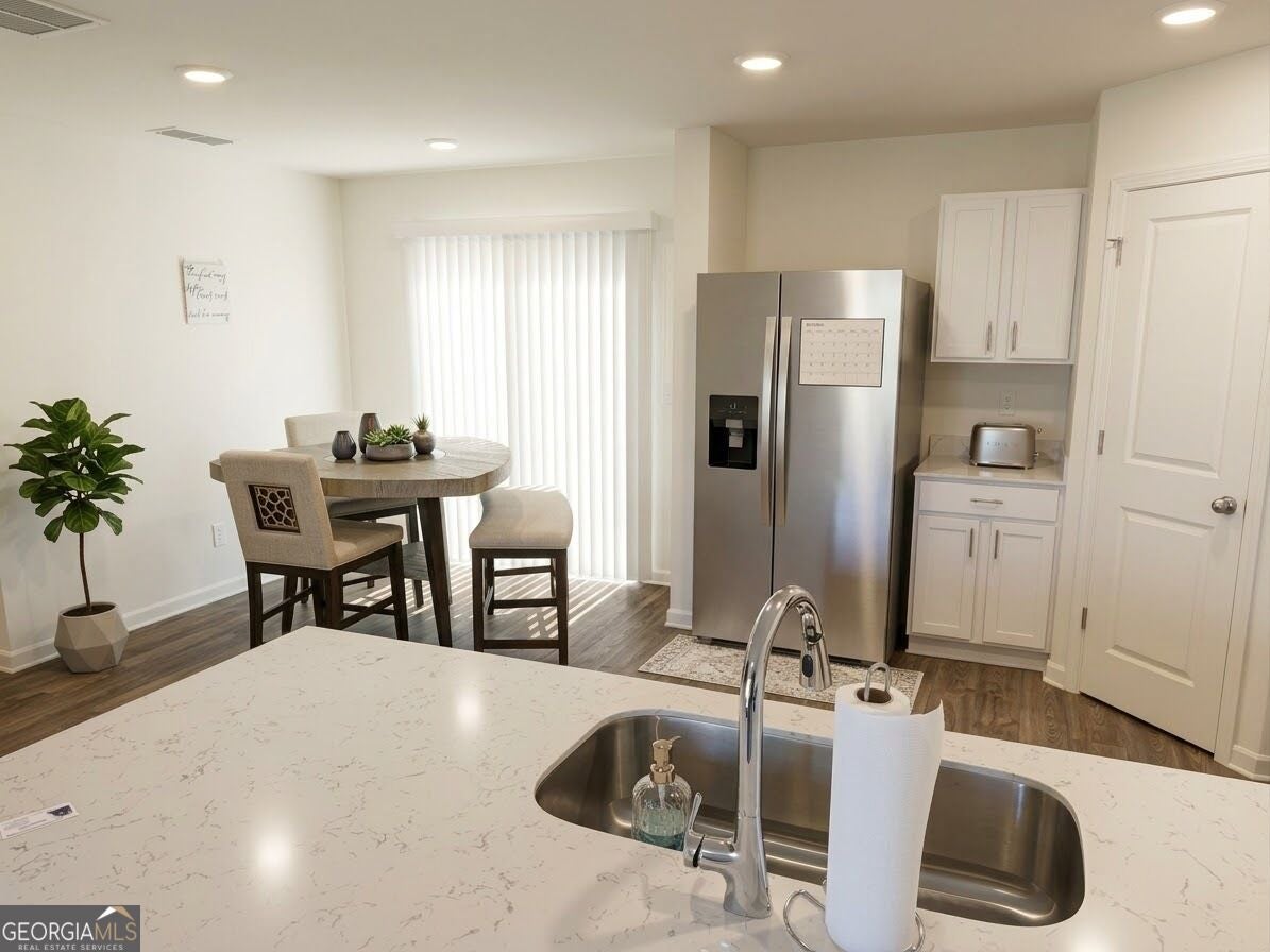203 Kinsale DR