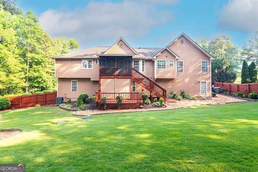 Photo of 55 Meridian Point, Dallas, GA 30132 (MLS # 10711378)