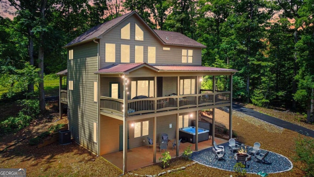 Photo of 196 Grayson Point, Blue Ridge, GA 30513 (MLS # 10854659)