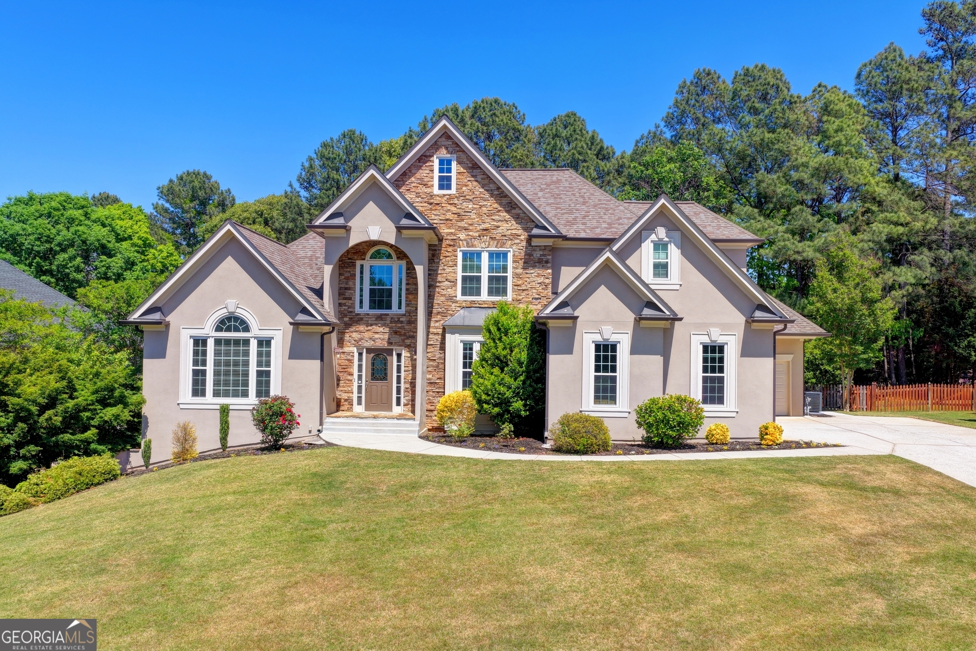 1173 Forest Crest CT