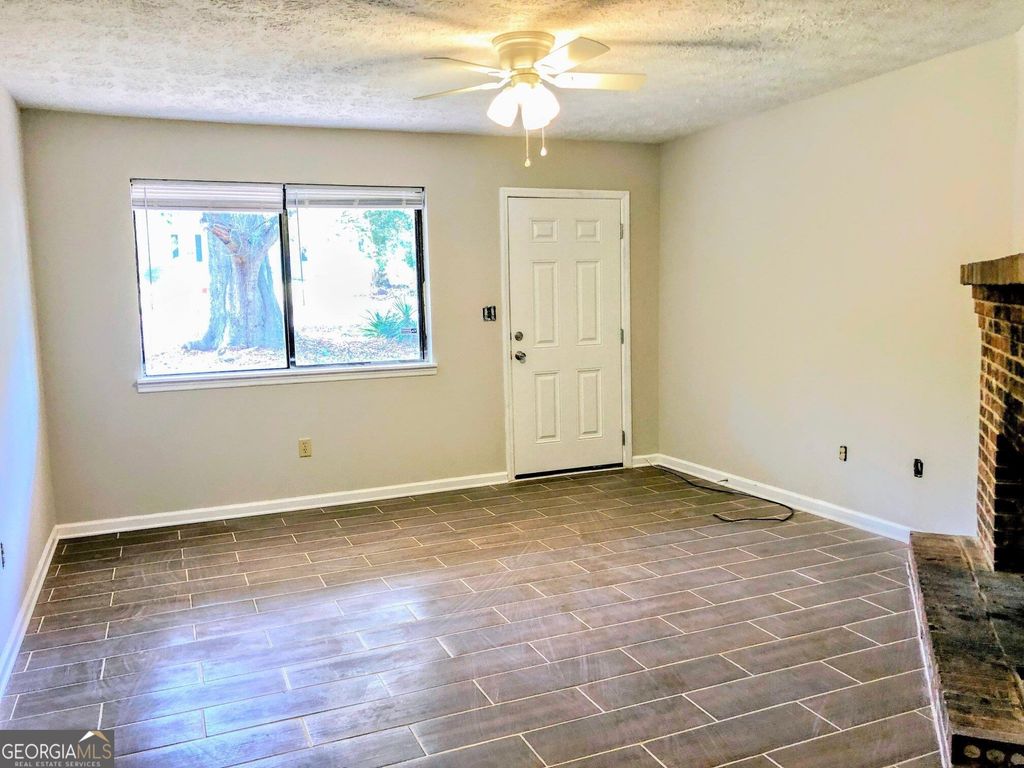 Photo of 410 Lexington Heights, Athens, GA 30605 (MLS # 10661447)