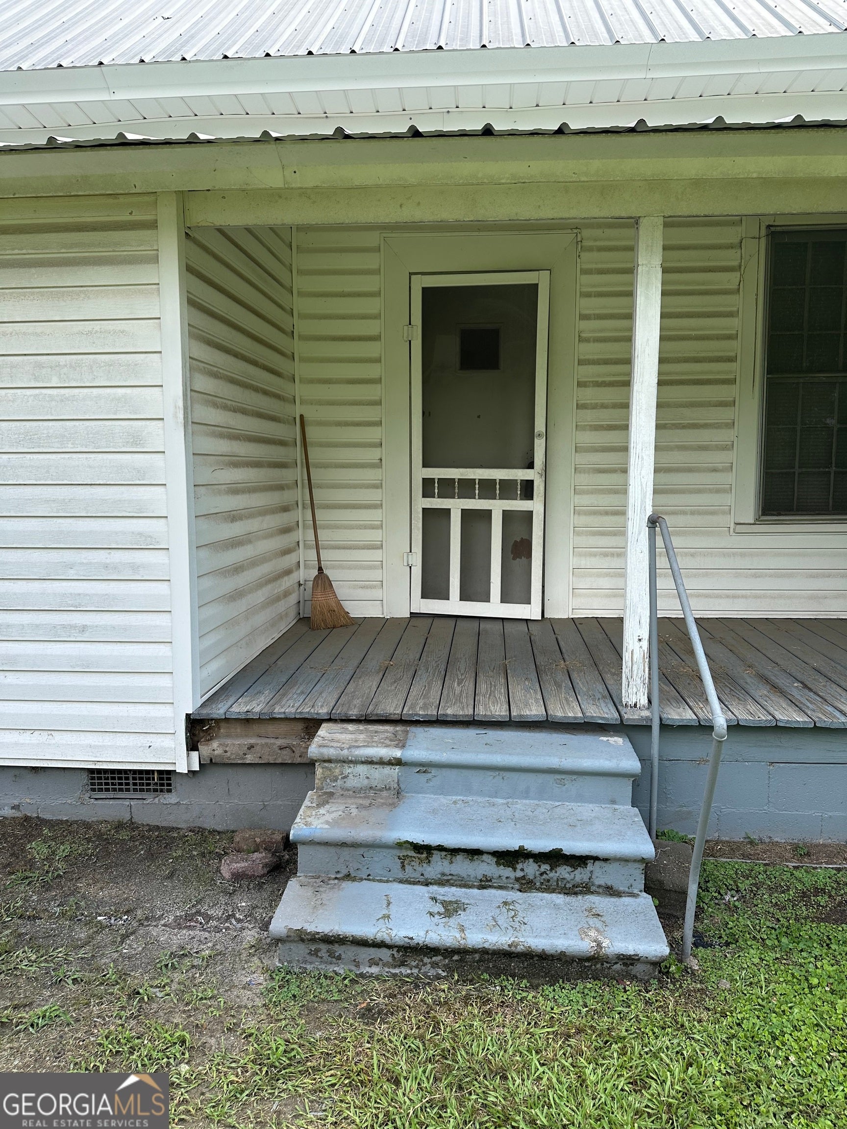 630 Rockmart RD