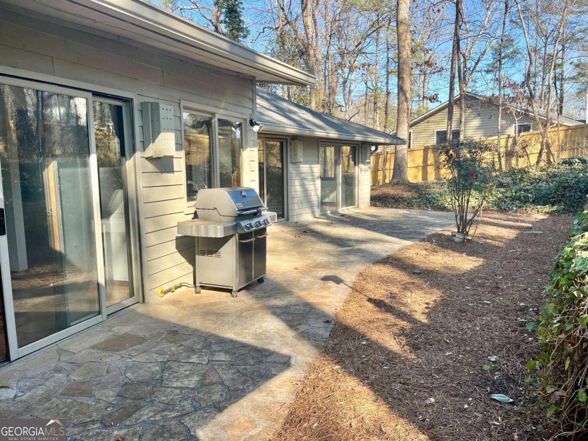 Hunters Trace - Residential Lease