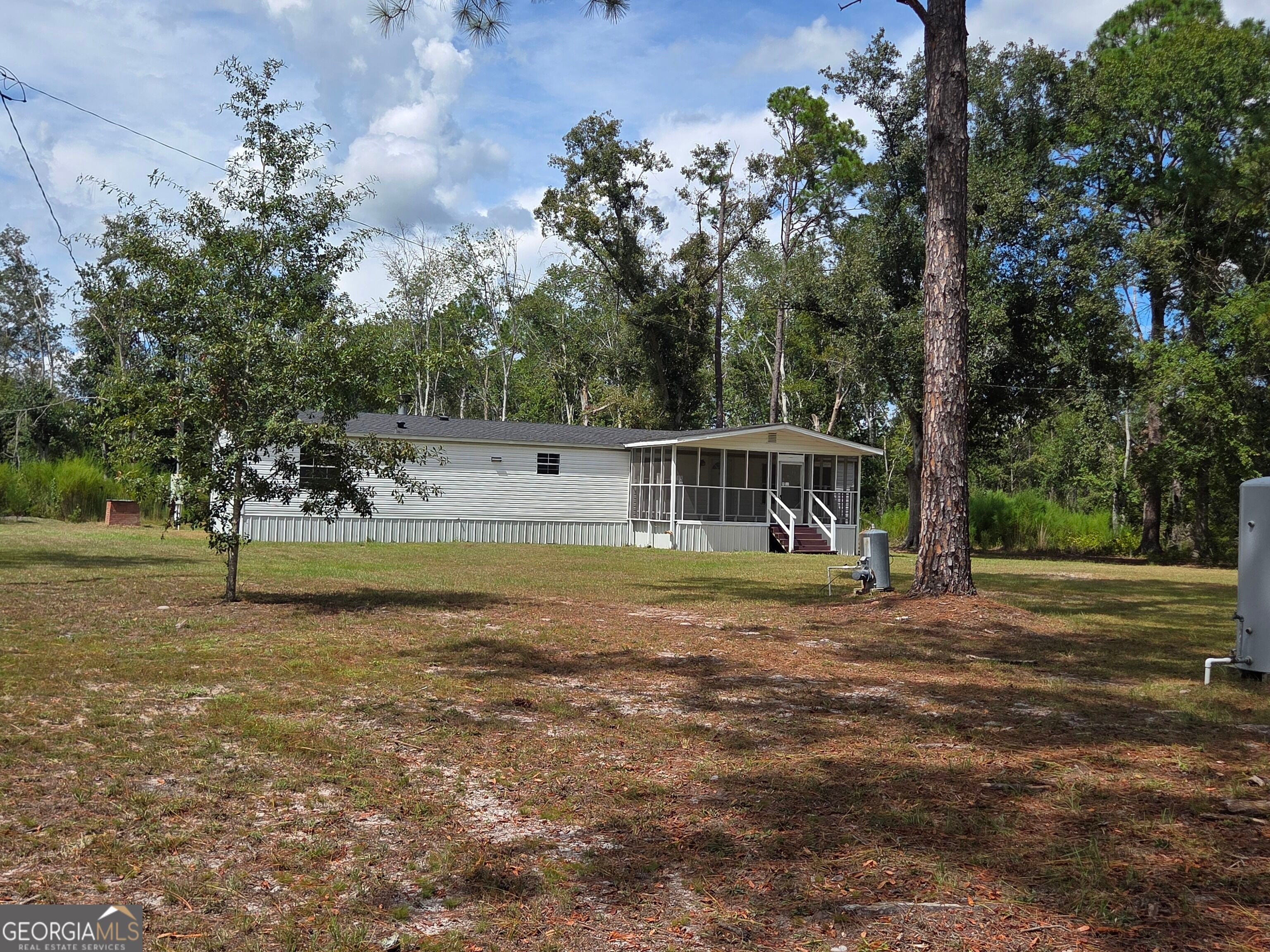 90 Fisher RD