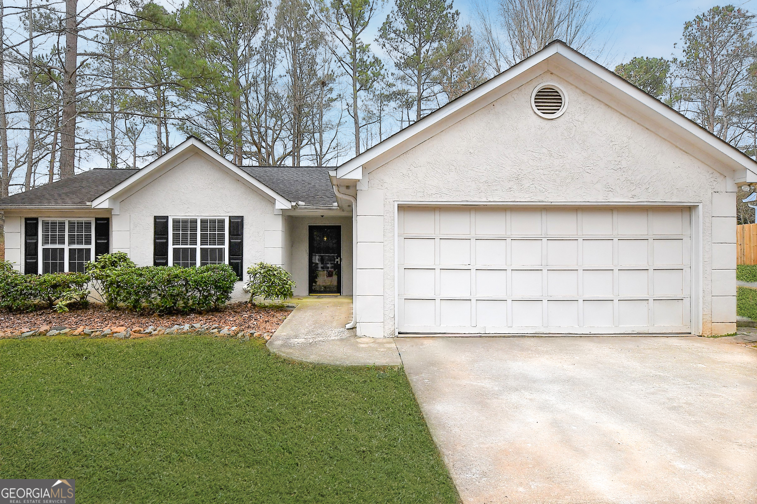 Ranch style with 3-bedroom,3 bathroom home in an award-winning master planned community located just south of Atlanta, Top Georgia's public school district (Peeples Elementary, Rising Starr Middle, Starrs Mill High), with biking trails and extended golf cart paths to all neighborhoods and shopping areas. 3 Bedrooms, 2 Full Bathrooms, 1384 Sq. ft, 2 Car Garage.Open and big kitchen with granite counter-top, Stainsteel appliances, Whole house LVP flooring. Outside workshop. Call listing agent Richard to schedule showing if you meet the following requirement: 1,Income to be over 3X of rent, on-time payments of past 12 month rent ,and credit score 700+, 2, No smoke, clear back ground. 3, At least one month deposit and one month rent prior to lease start. 4, Tenants need to get renter's insurance and pet's current rabies record before lease start.Applicants to provide proof of income( W2/ pay stub/ 1099/ company employer letter/current landlord reference letter ),rent payment ledger to show payment ontime record.Calls from Zillow shows spam, please leave message and provide your name/ phone number/ refering property address so listing agent can call back.Owner is Georgia Real Estate licensee.