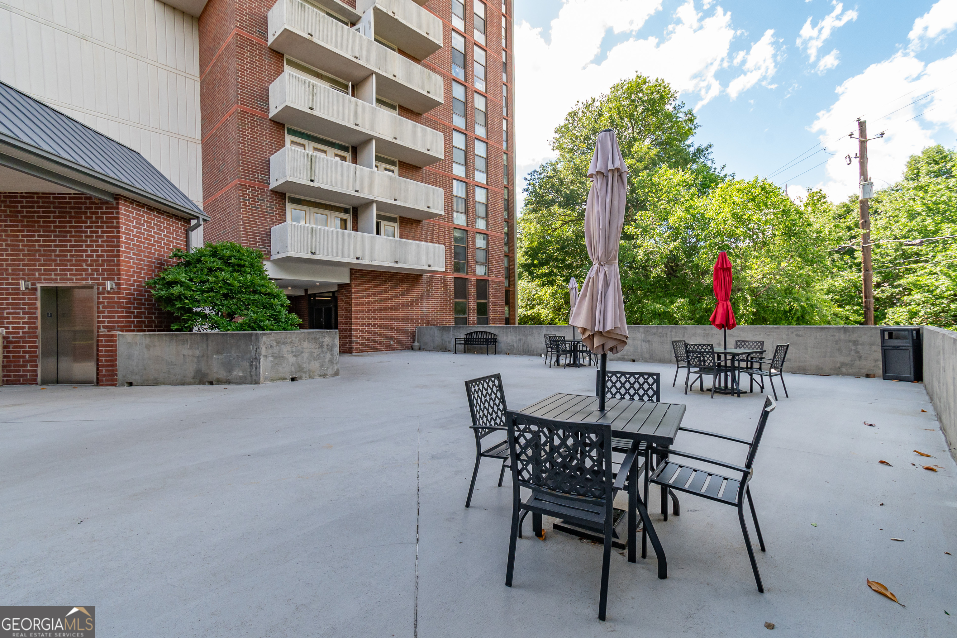 Photo 18 of 26 of 375 Ralph McGill BLVD NE 807 condo