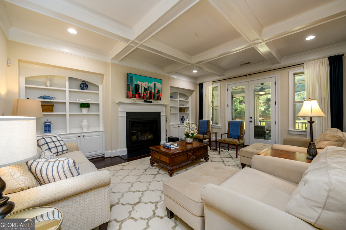 Suwanee, Georgia 30024, United States, 6 Bedrooms Bedrooms, ,6 BathroomsBathrooms,Residential,Active,136211