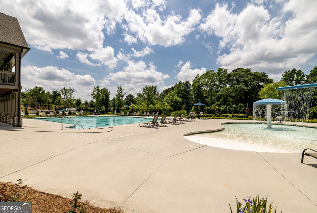 Suwanee, Georgia 30024, United States, 6 Bedrooms Bedrooms, ,6 BathroomsBathrooms,Residential,Active,136211