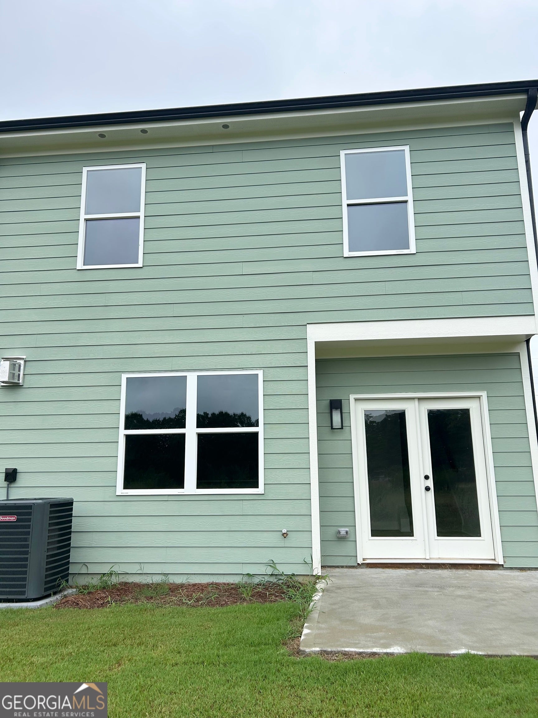 15 Crest DR 1