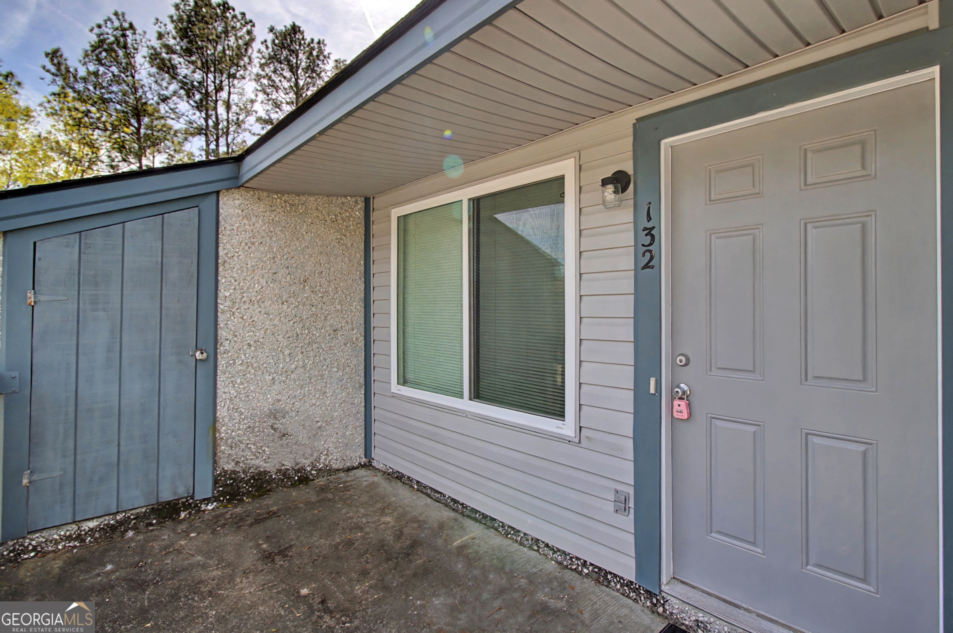 910 Brett DR APT 132