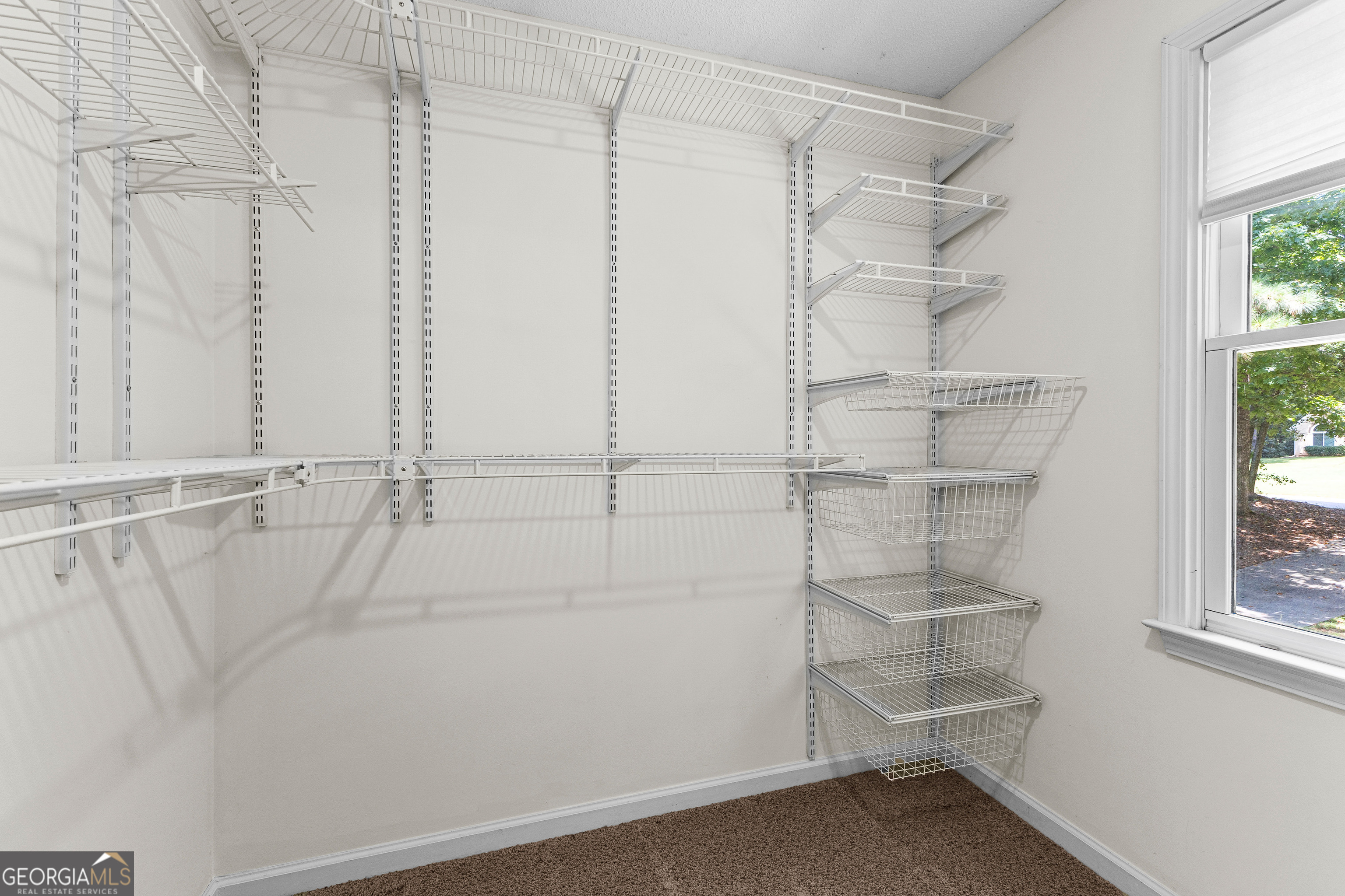 Newnan, Georgia 30265, United States, 3 Bedrooms Bedrooms, ,3 BathroomsBathrooms,Residential,Active,252614