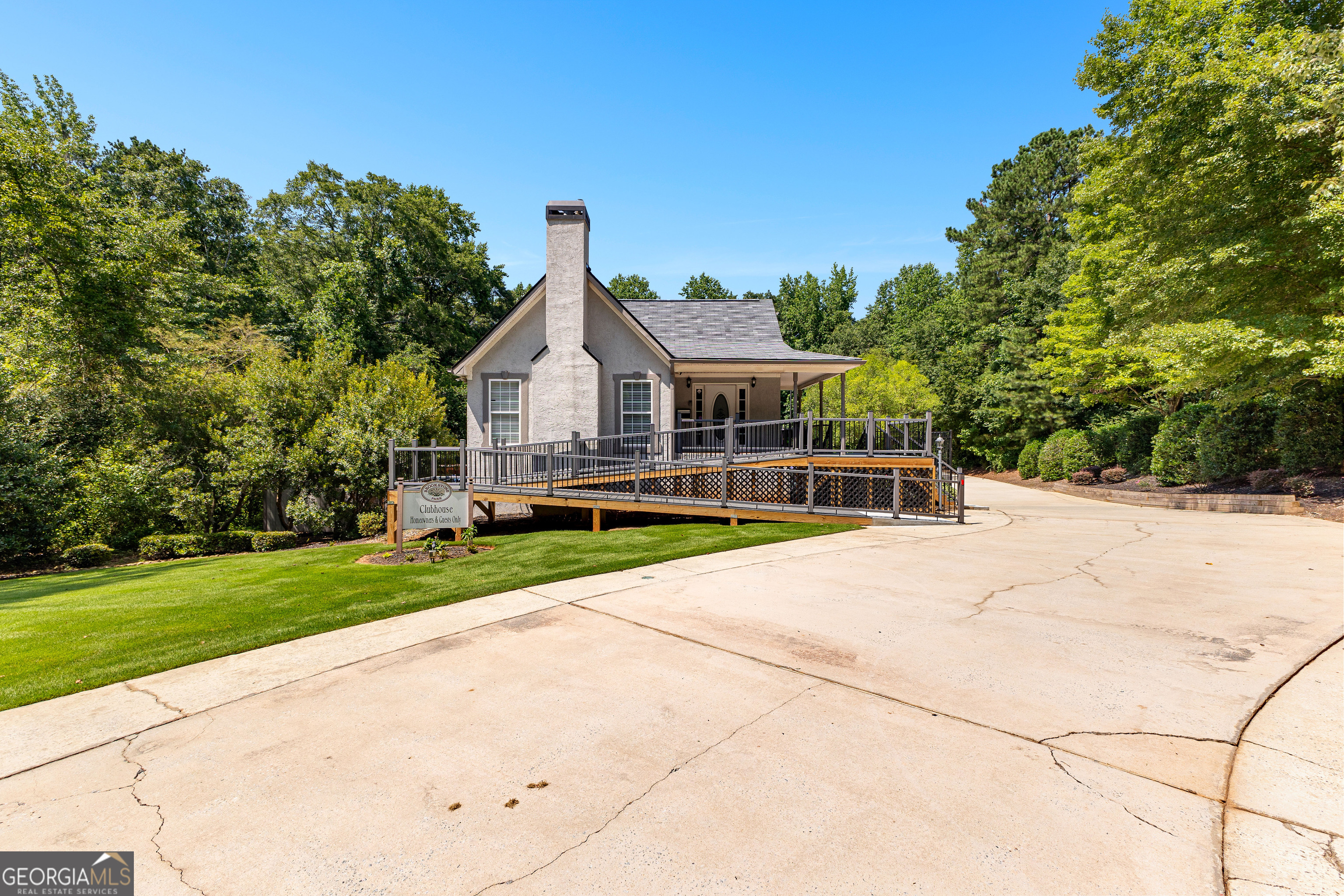 Newnan, Georgia 30265, United States, 3 Bedrooms Bedrooms, ,3 BathroomsBathrooms,Residential,Active,252614