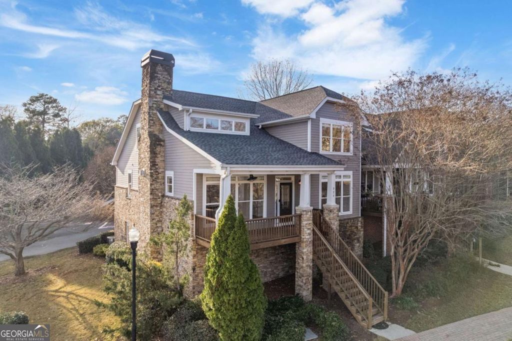 Photo of 920 Freedom Lane, Roswell, GA 30075 (MLS # 10653409)