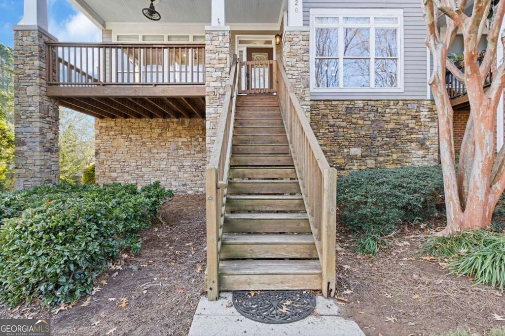 Photo of 920 Freedom Lane, Roswell, GA 30075 (MLS # 10653409)
