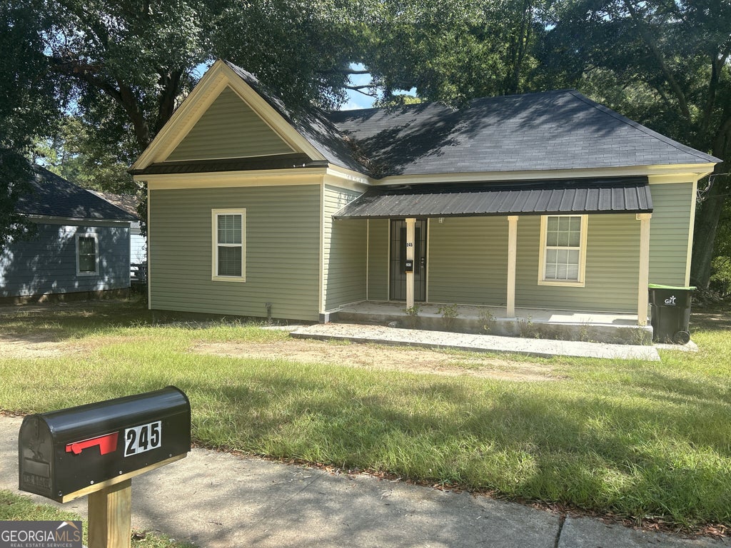 Photo of 245 Atlanta Street, Barnesville, GA 30204 (MLS # 10867508)