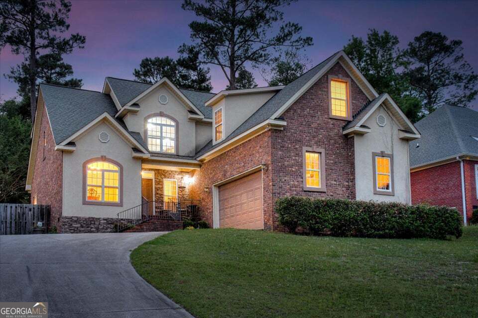322 Farmington DR