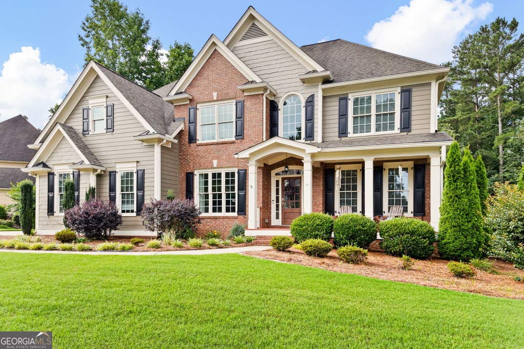 Photo of 227 Oakwind Pte, ACWORTH, GA 30101 (MLS # 10823001)