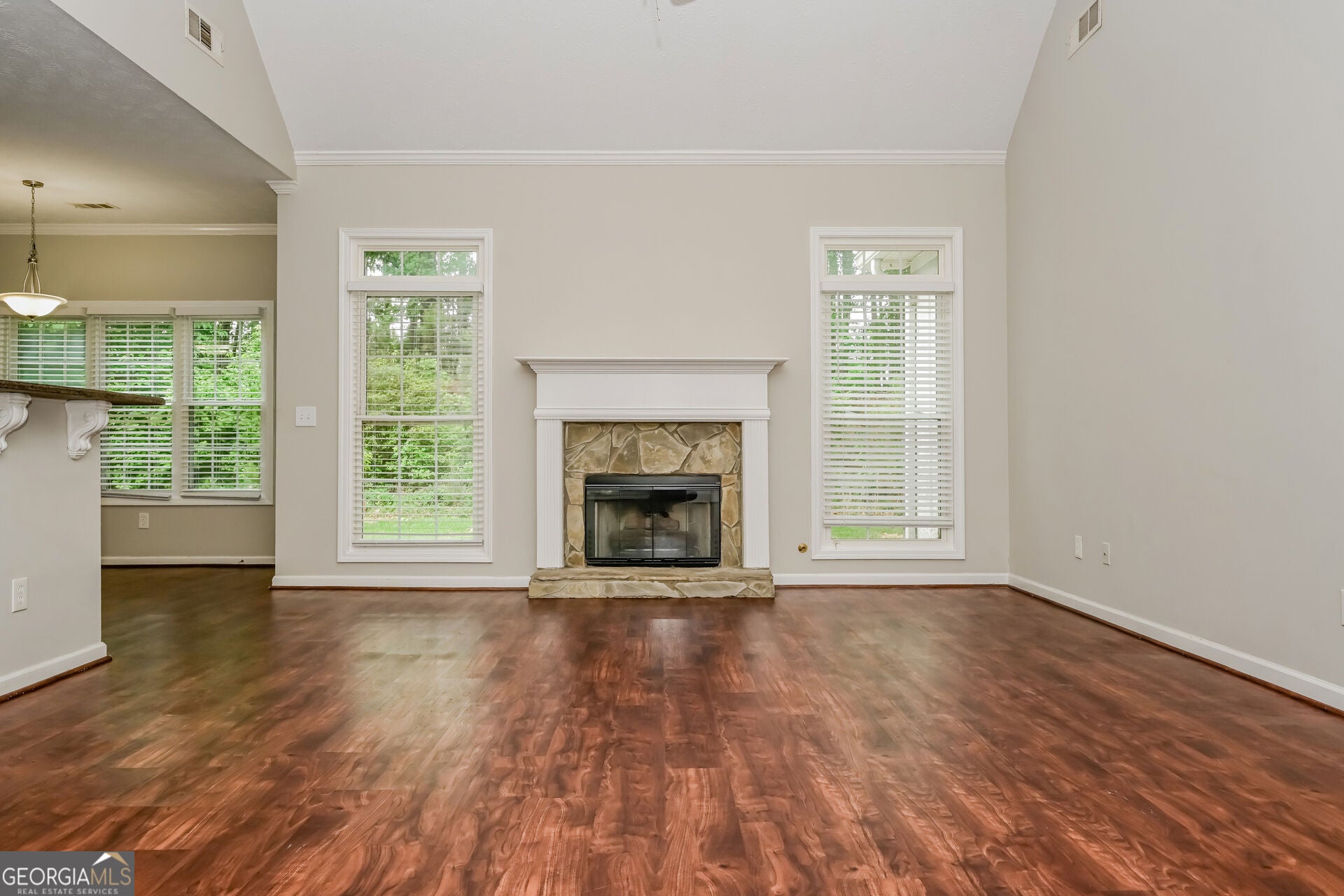104 Ashland GRV