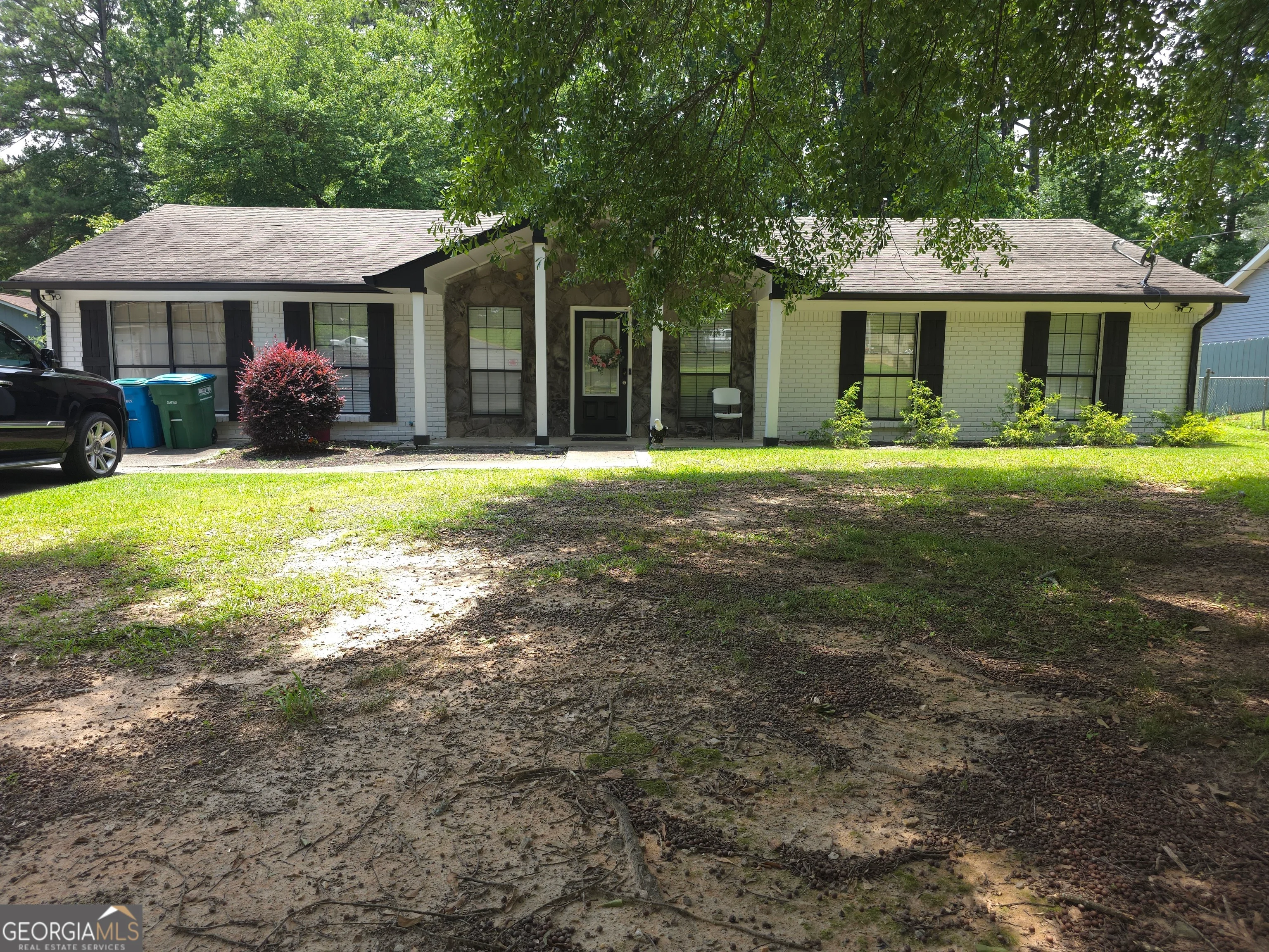 5563 Button Gwinnett Place