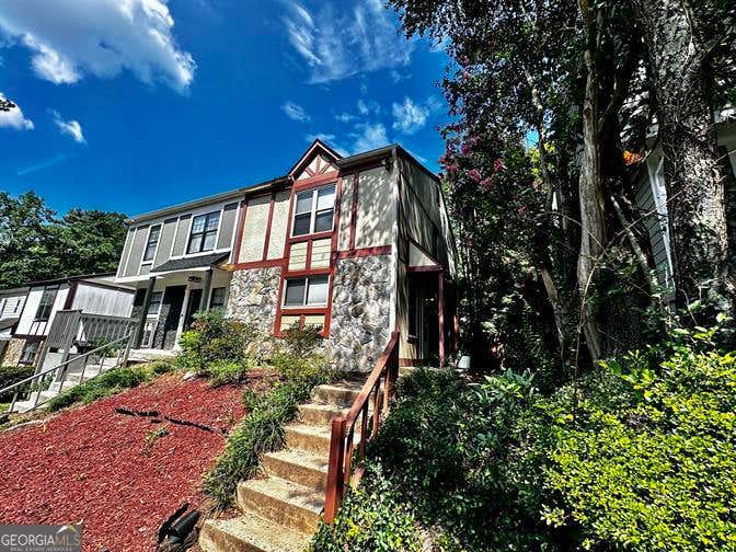 Photo of 1060 Falling Water Drive SE, Smyrna, GA 30080 (MLS # 10795856)