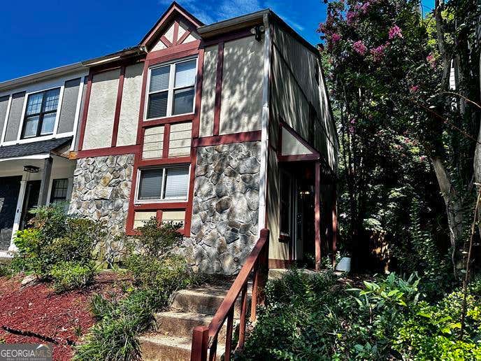 Photo of 1060 Falling Water Drive SE, Smyrna, GA 30080 (MLS # 10795856)