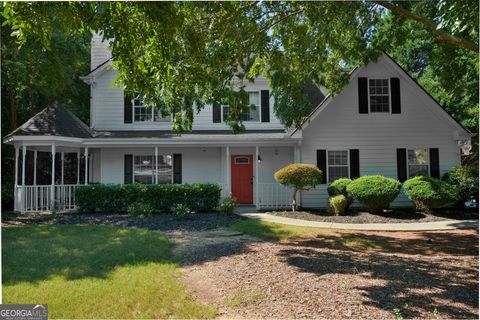 2161 Flowering DR Grayson GA 30017