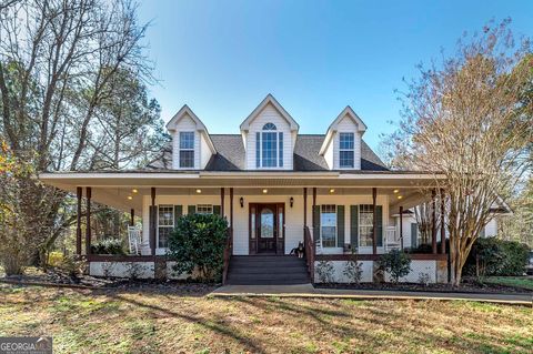 A home in Lagrange