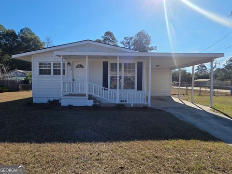 Photo of 407 W Ninth Street, Rincon, GA 31326 (MLS # 10657221)