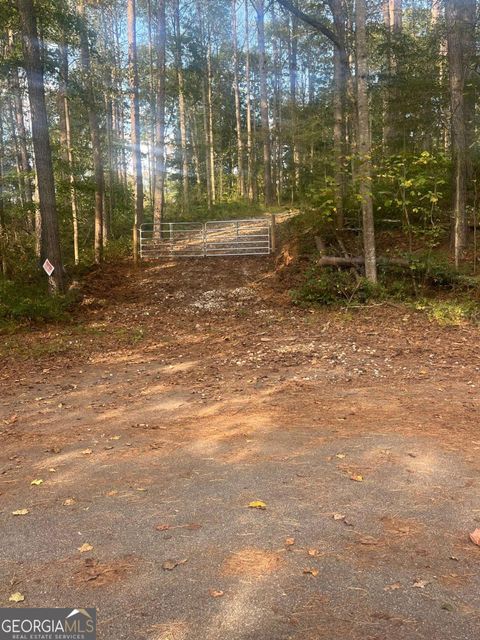 1206 Ridgewood DR Pendergrass GA 30567