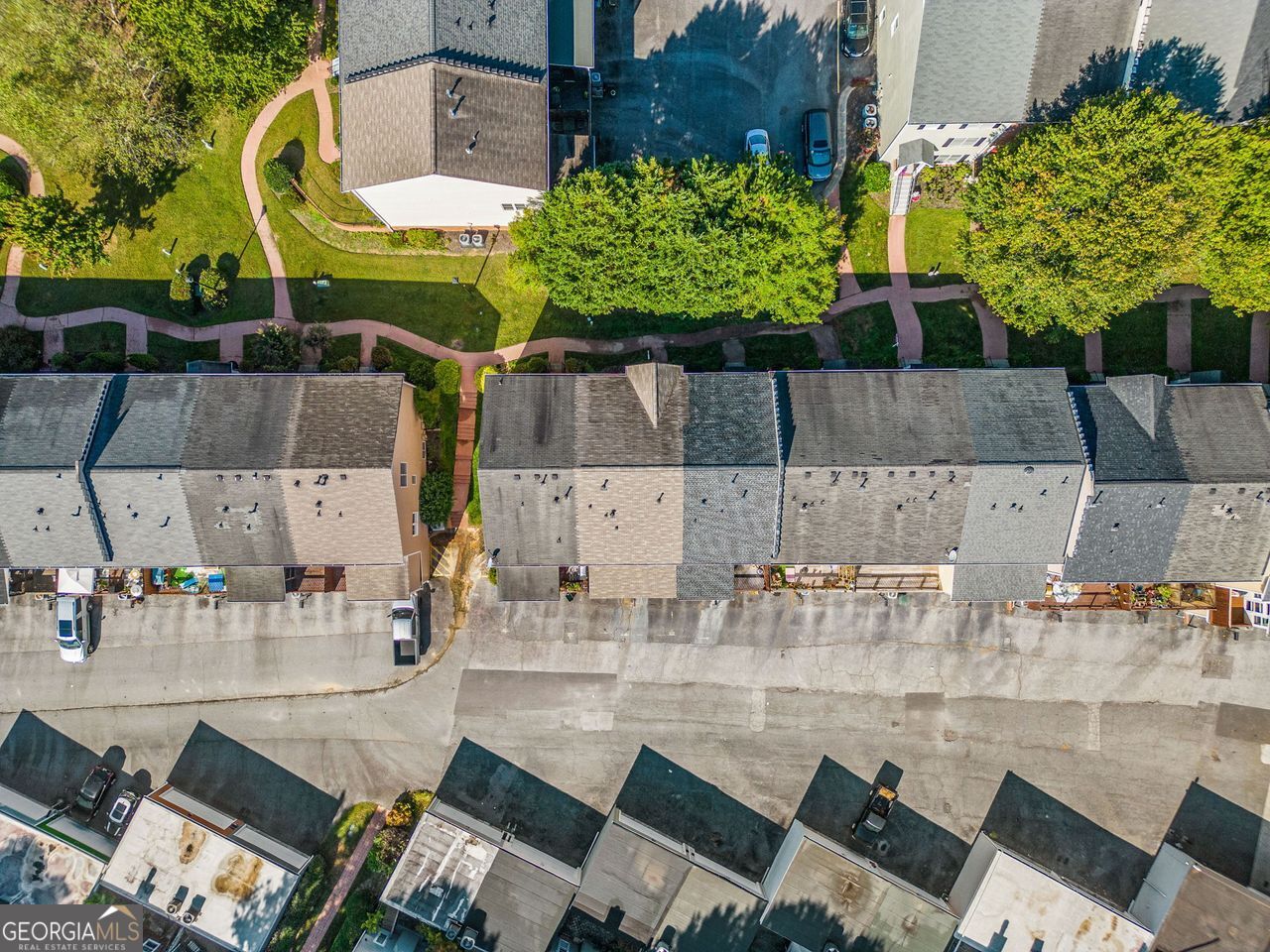 Queensborough Square Phase III - Residential