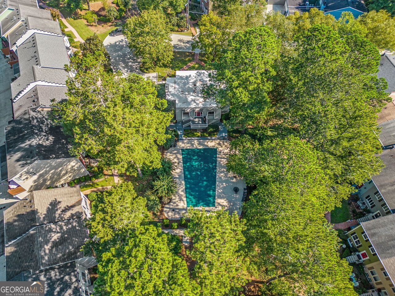 Queensborough Square Phase III - Residential