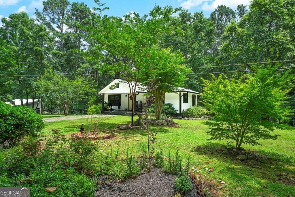 Photo of 62 Valley View Drive, Cartersville, GA 30120 (MLS # 10791872)