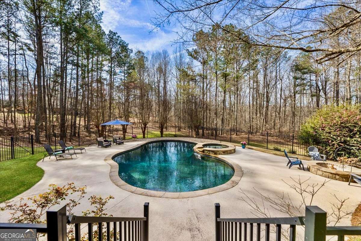 8170 Hurakan Creek XING