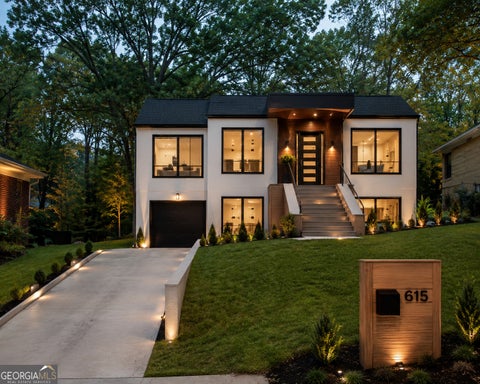 Photo of 1615 Ezra Church Drive NW, Atlanta, GA 30314 (MLS # 10812569)