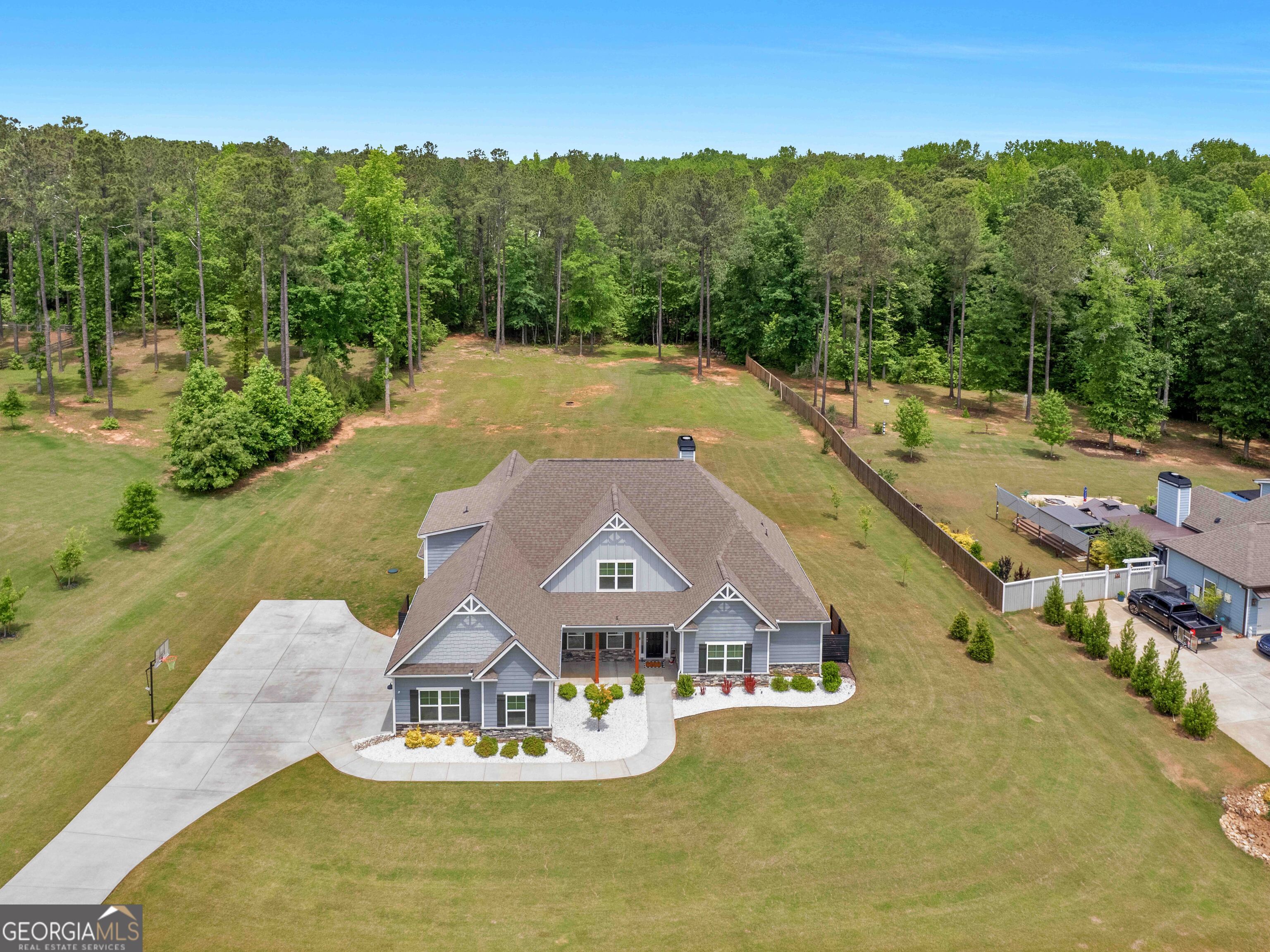 327 Newberry Estates XING