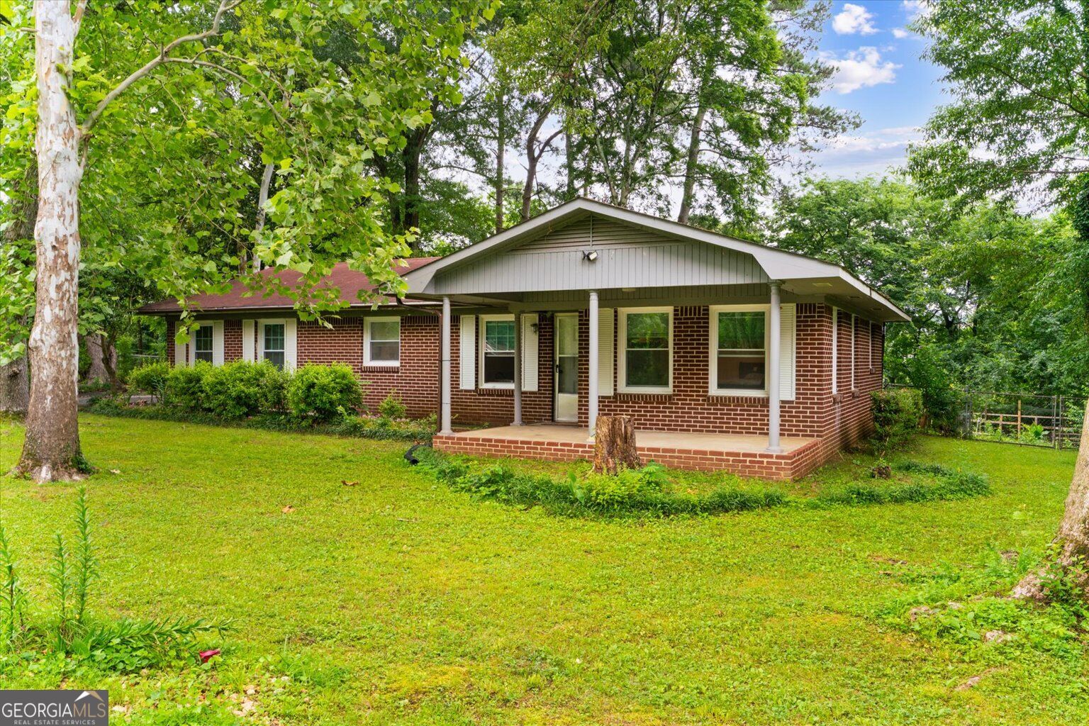156 NW Parker RD