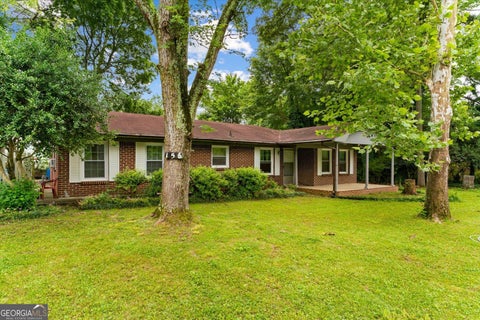 Photo of 156 NW Parker Road, Calhoun, GA 30701 (MLS # 10846184)