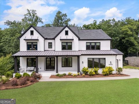 Photo of 14170 Reserve Manor Lane, Roswell, GA 30075 (MLS # 10775115)