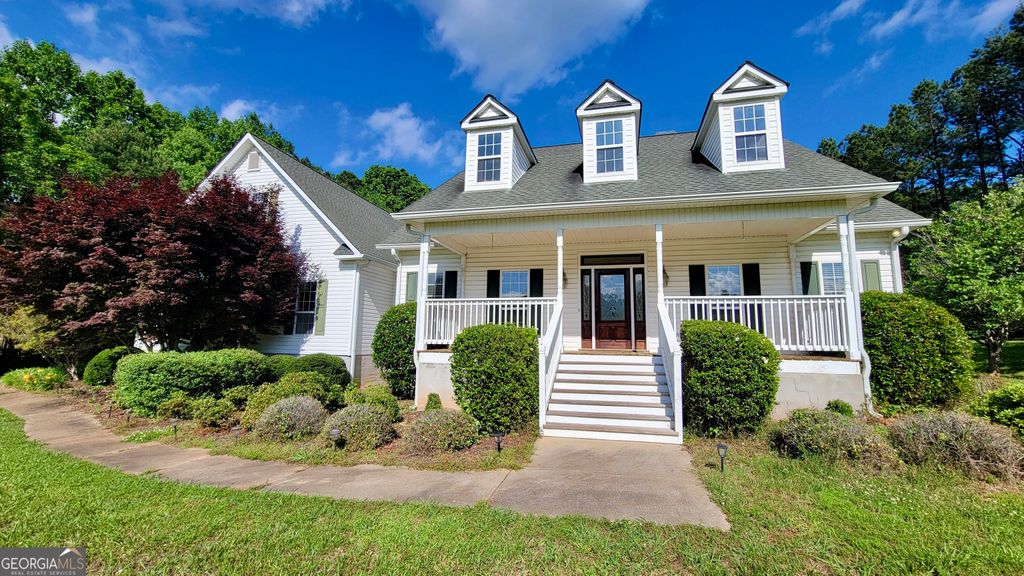 Photo of 306 Hutchinson Farms Road, Griffin, GA 30224 (MLS # 10774846)