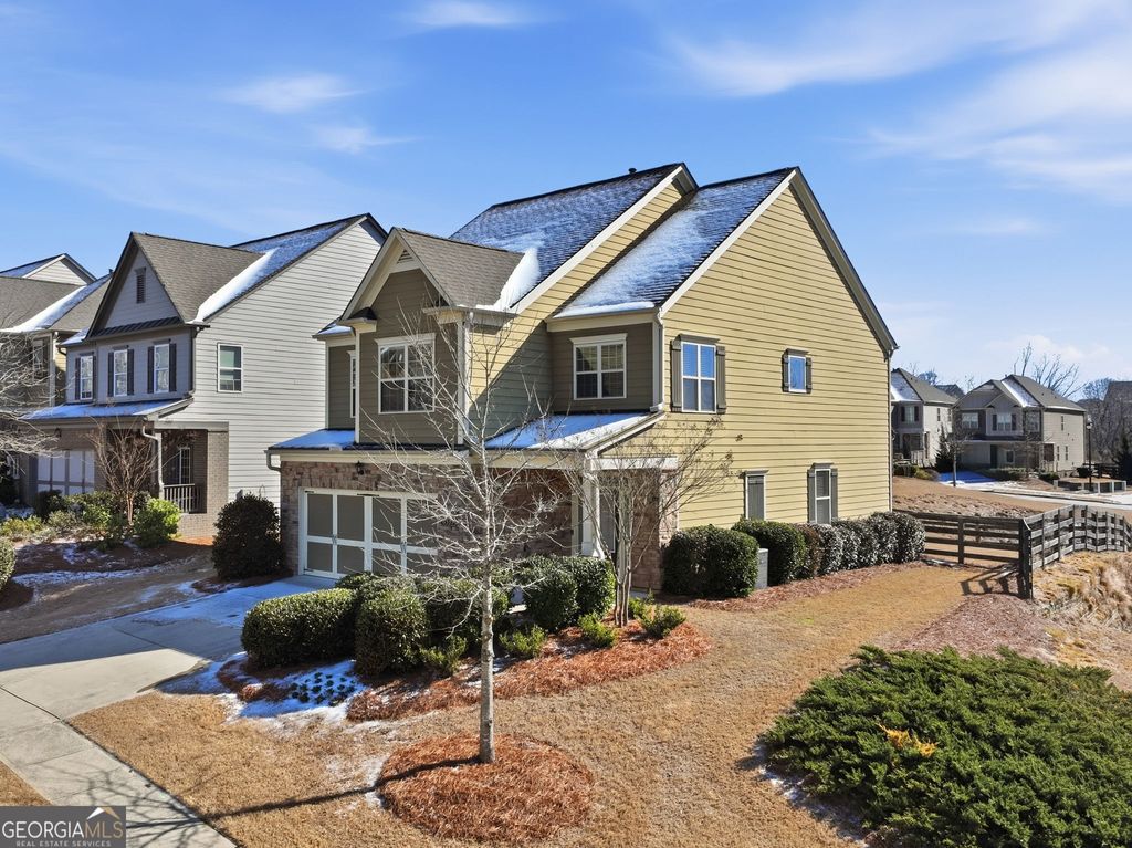 Photo of 6535 Crosscreek Lane, Flowery Branch, GA 30542 (MLS # 10681194)