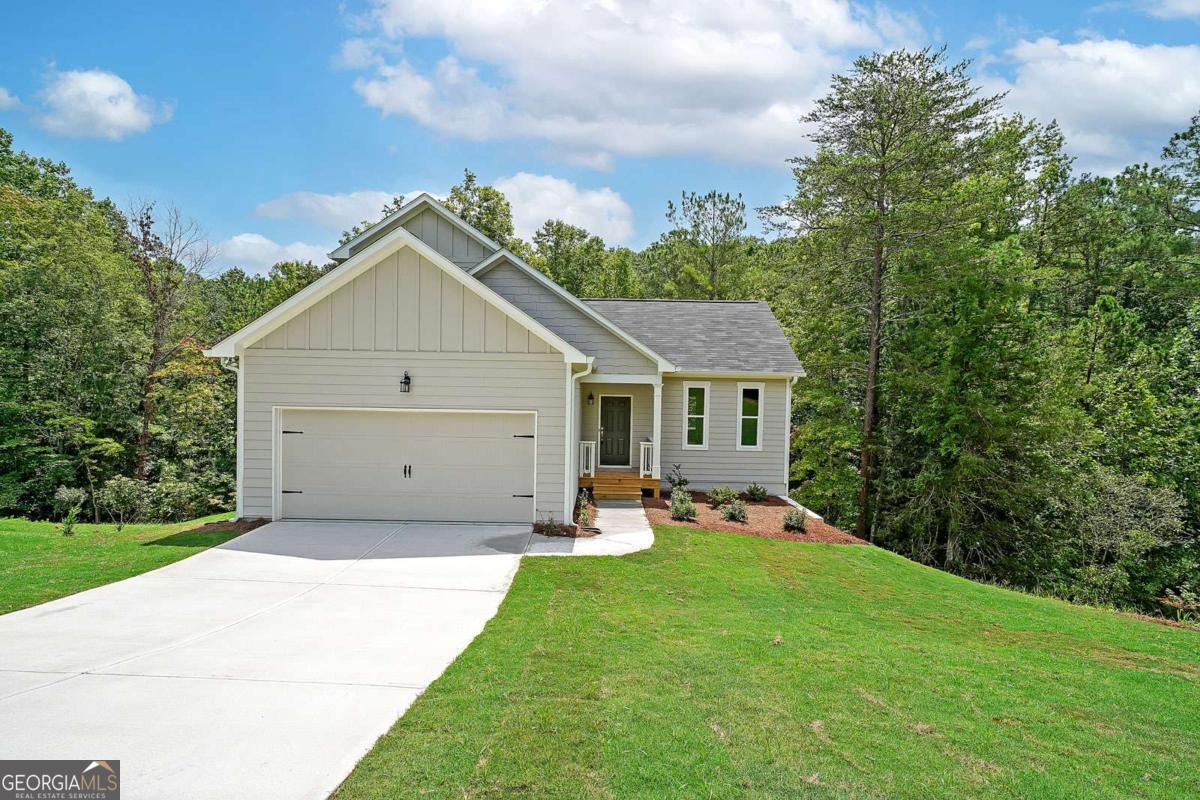 175 West Woods DR