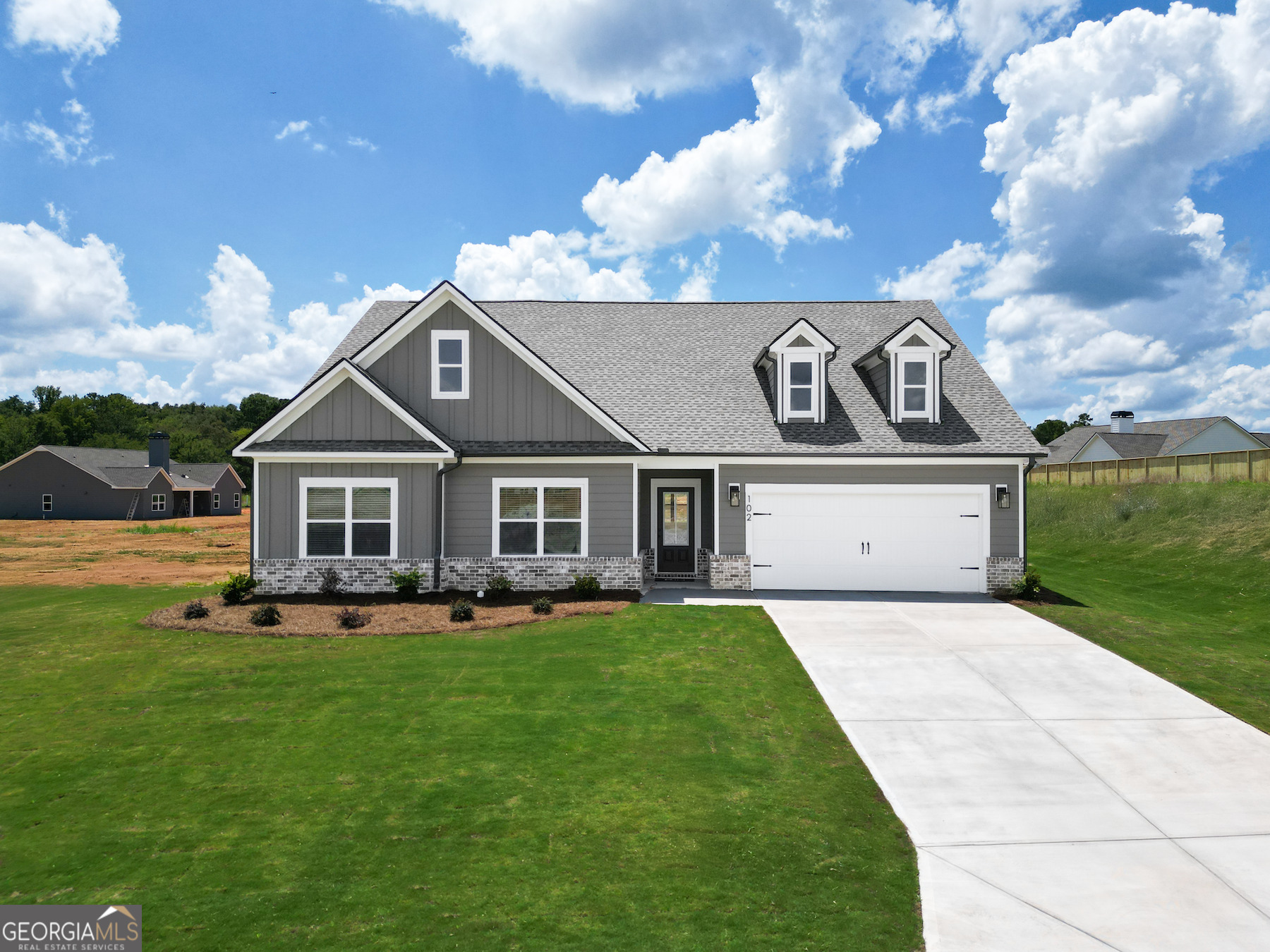 102 Harmony Grove CT