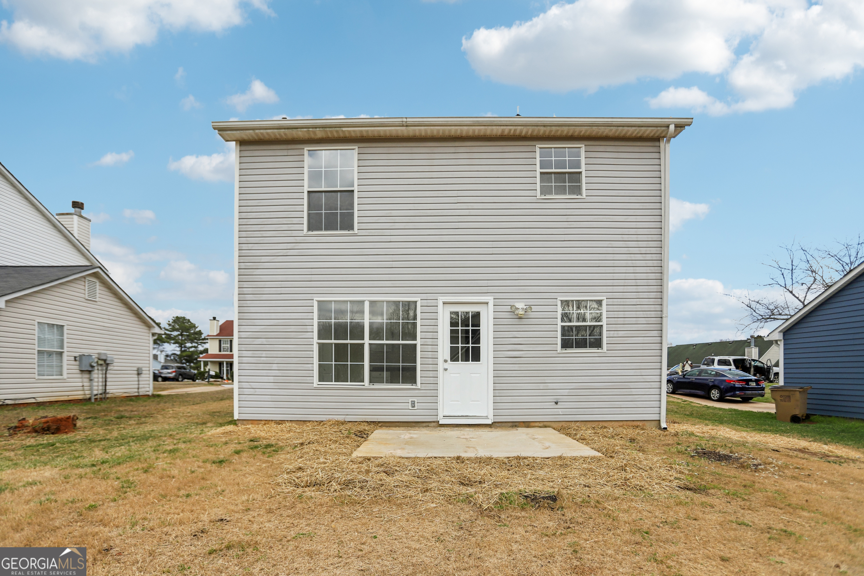 9445 Sleepy Hollow LN