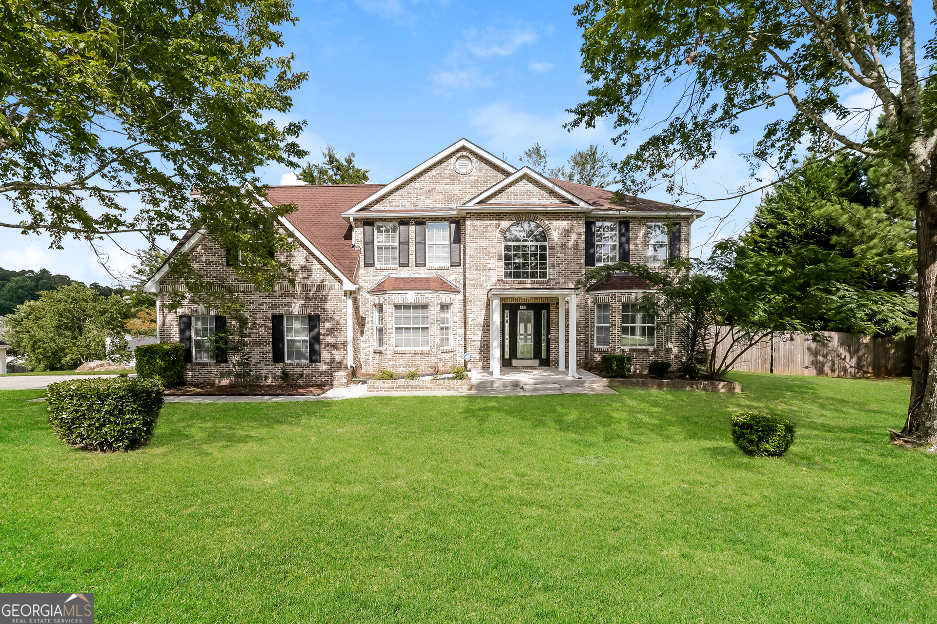 At over 3,000 square feet, the possibilities are endless for this Stone Mountain home! The main level offers multiple, distinct living and entertaining areas and includes a dining room as well as a breakfast nook. The kitchen boasts a gas range and a stainless steel refrigerator along with ample storage and a breakfast nook. Enjoy the main level sun room all year long! The second story is where you'll find the primary suite and three secondary bedrooms. Come and see for yourself the possibilities that this home has to offer!