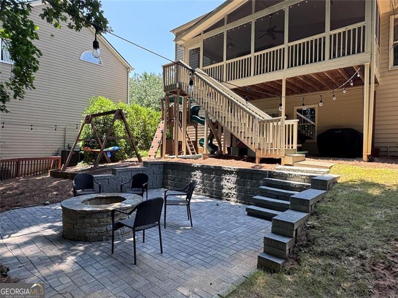 180 GAINFORD CT